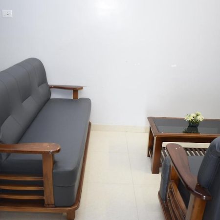 Hotel Viswa Residency By Azalea à Madurai Extérieur photo