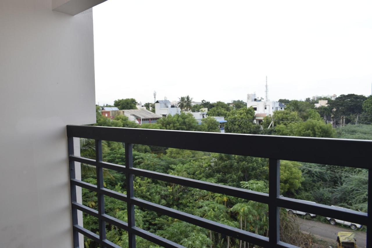Hotel Viswa Residency By Azalea à Madurai Extérieur photo