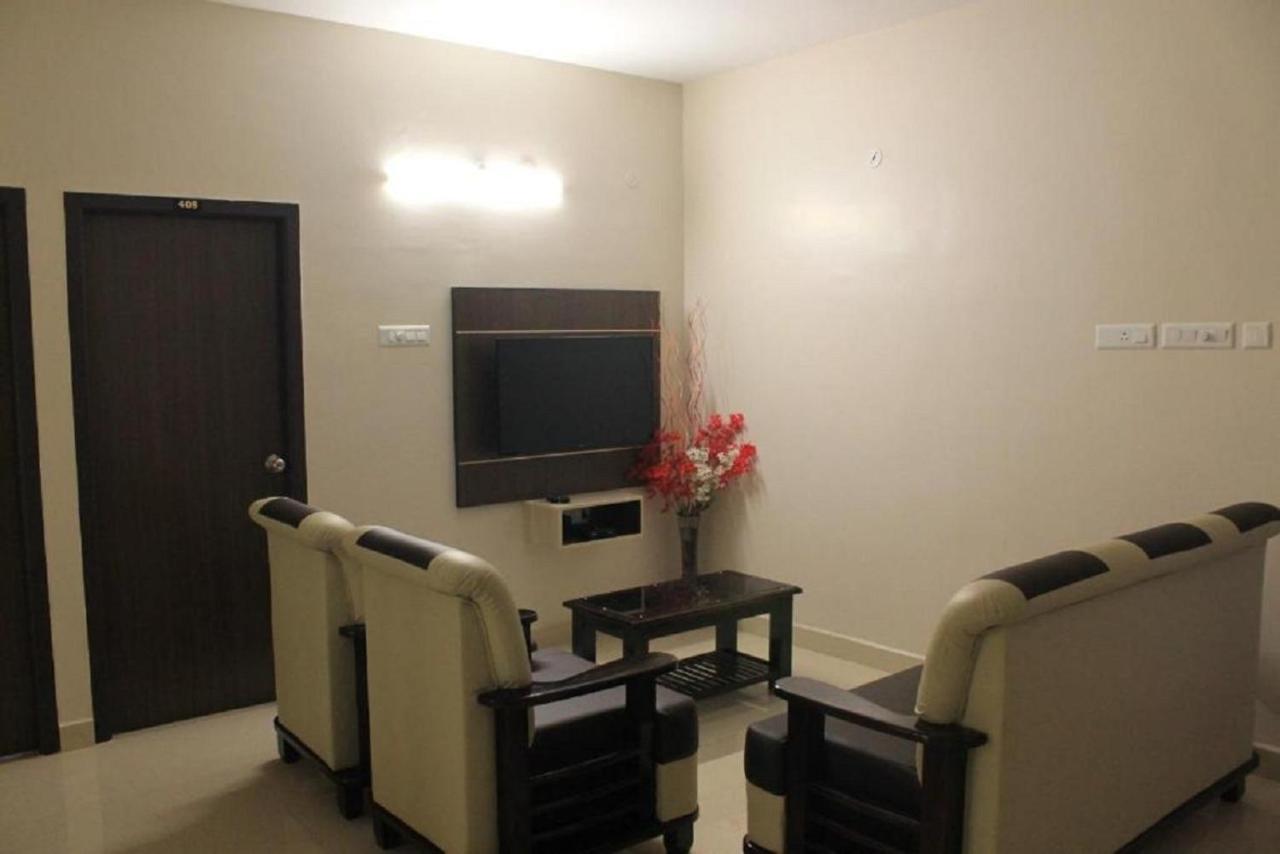 Hotel Viswa Residency By Azalea à Madurai Extérieur photo