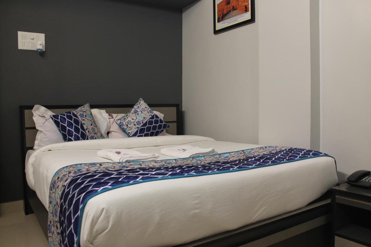 Hotel Viswa Residency By Azalea à Madurai Extérieur photo