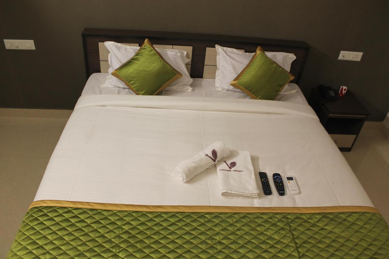 Hotel Viswa Residency By Azalea à Madurai Extérieur photo