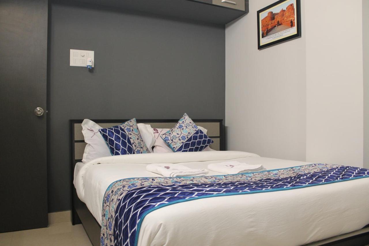 Hotel Viswa Residency By Azalea à Madurai Extérieur photo